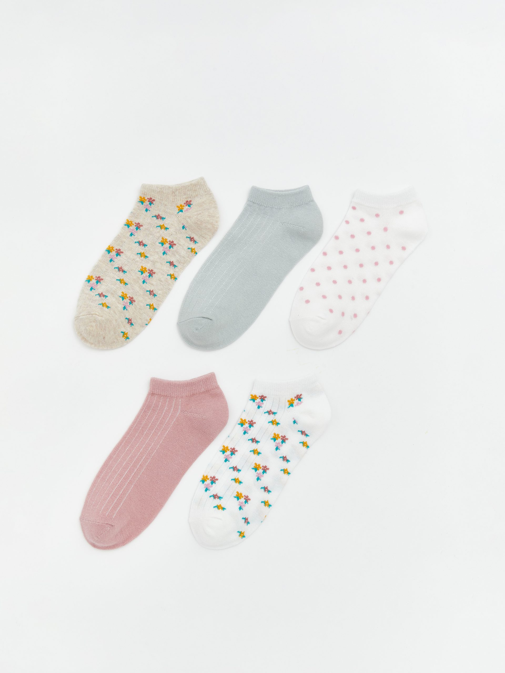 L_20261-S60775Z8-FDU_A.jpg Women's Patterned Ankle Socks - Set of 5 - Image 1