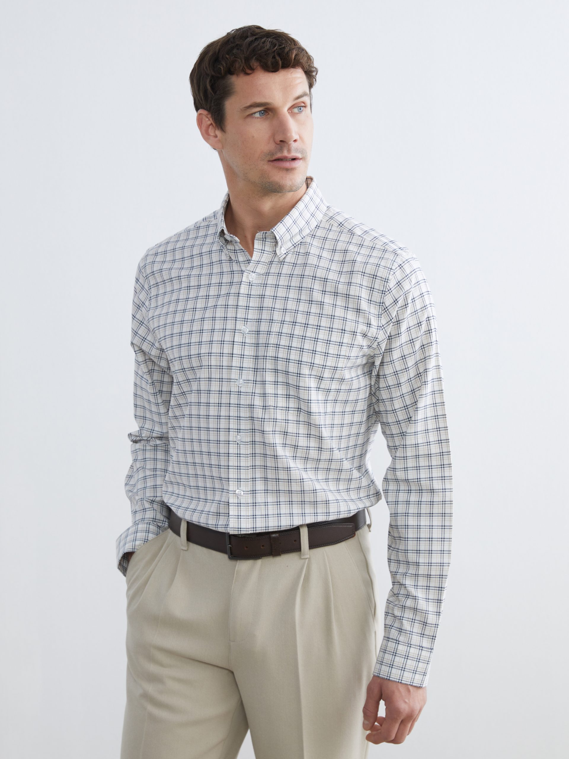 L_20261-S61467Z8-LKQ-98-76-95-187_A.jpg Regular Fit Plaid Men's Shirt - Image 1