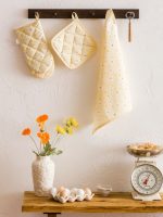 Floral Oven Mitten Pot Holder Drying Cloth Set