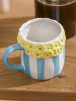 Floral Patterned Ceramic Mug 310 ml - Image 3