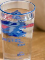 Lilo & Stitch Printed Glass Cup 570 ml - Image 5