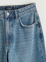 Boyfriend Fit Women's Jeans - Image 7