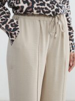 Women's Loose Fit Pleated Trousers - Image 10
