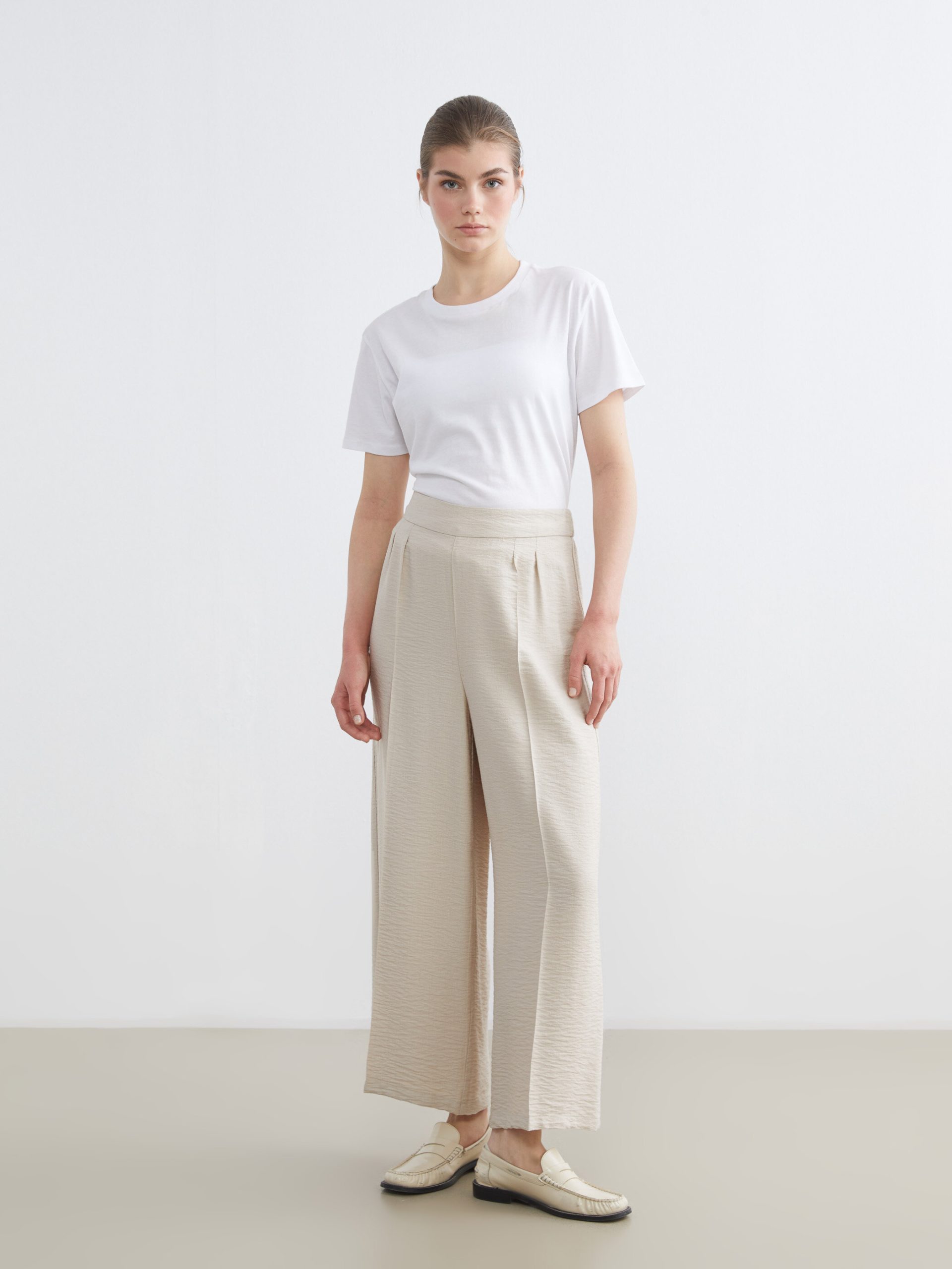 L_20261-S65061Z8-G8H-82-59-87-172_A.jpg Elastic Waist Wide Leg Women's Trousers - Image 1