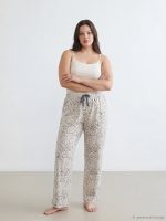Women's Leopard Print Pajama Bottoms with an Elasticated Waist - Image 2