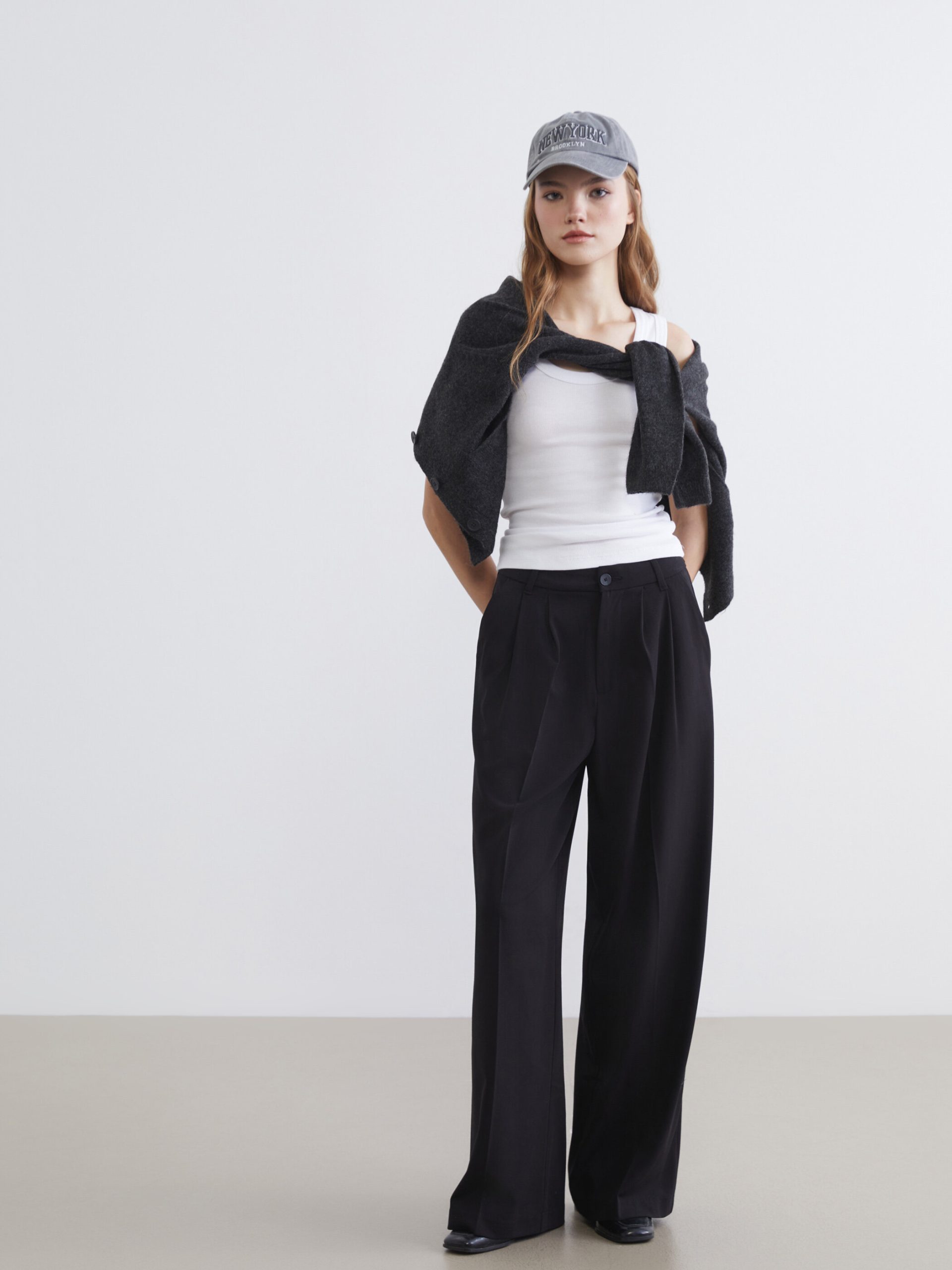 L_20261-S6BK42Z8-CVL-80-61-88-174_A.jpg Loose Fit Wide Leg Pleated Women's Fabric Trousers - Image 1