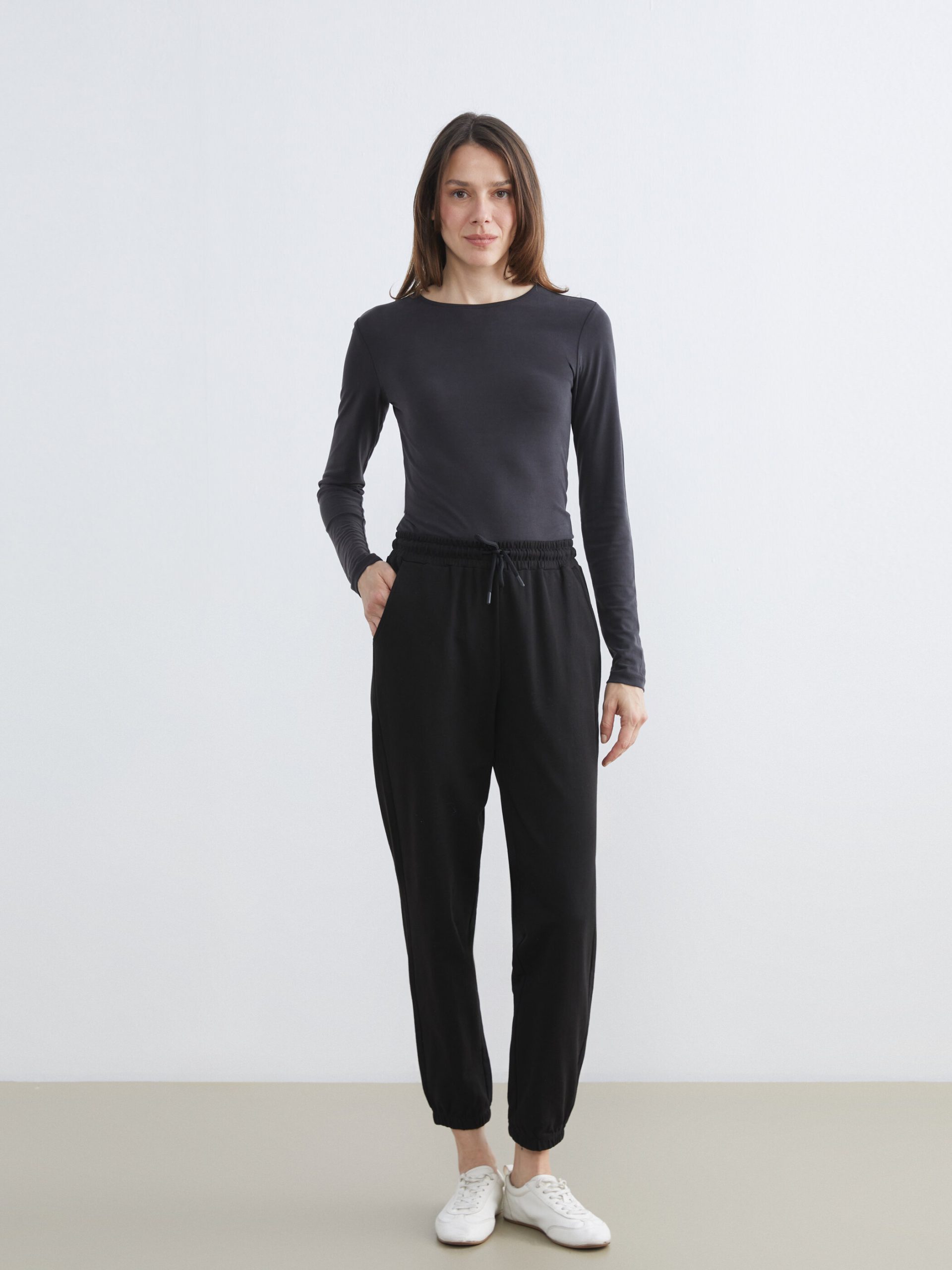 Elastic Waist Women's Jogger Sweatpants