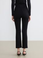 Cropped Flare Women's Jeans - Image 4