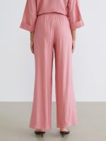 Women's Textured Trousers with an Elastic Waist - Image 4