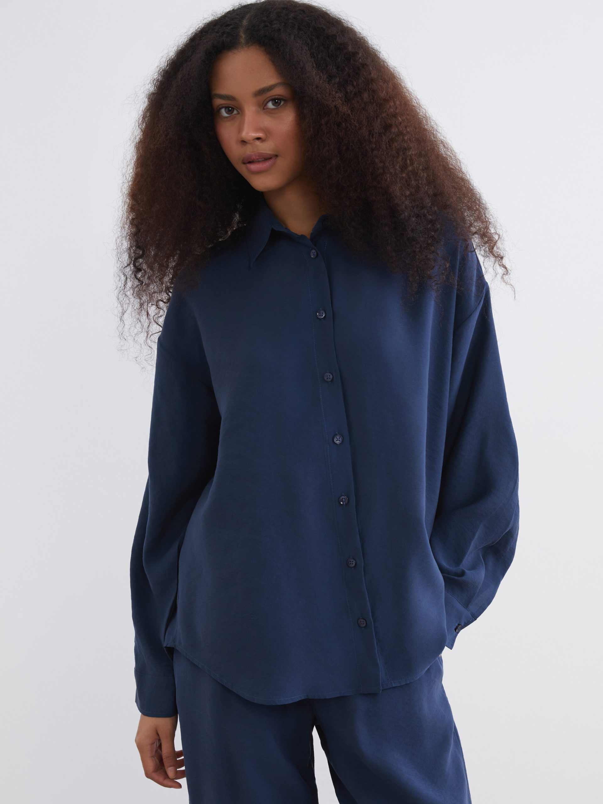L_20261-S6H700Z8-14T-75-60-88-177_A.jpg Oversize Modal Blend Women's Shirt - Image 1