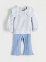 Striped baby girl blouse and leggings with bow neck detail. - Image 3