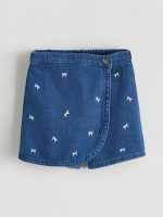 Embroidered Baby Girl Jean Shorts - Image 2