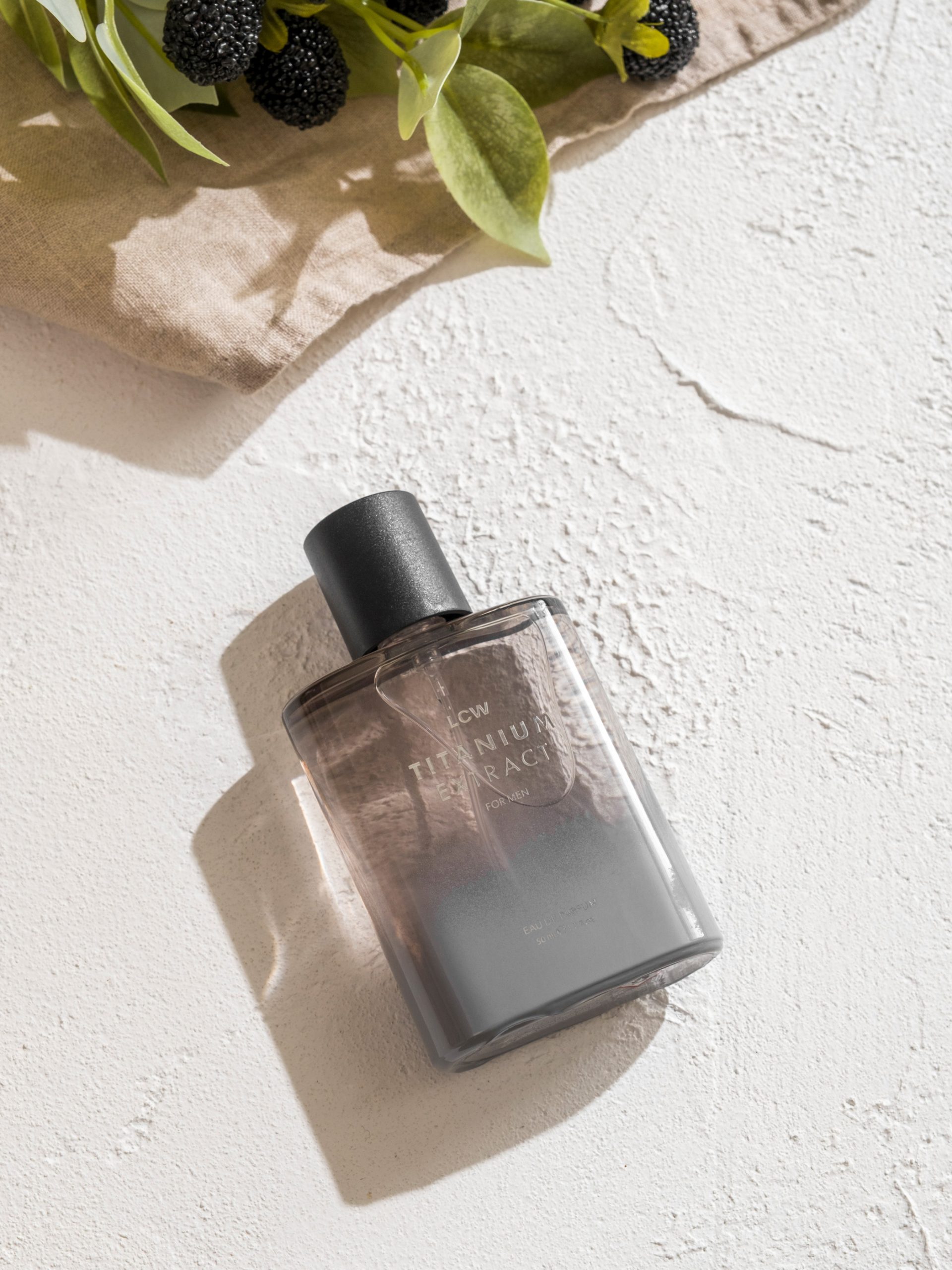 l_20201-s6bj31z8-m0t_a.jpg Titanium Extract EDP Men's Perfume 50 ml - Image 1