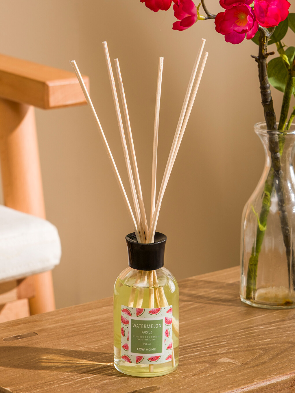 l_20201-s6gv24z8-f9c_a.jpg Watermelon Infusion Diffuser 100 Ml - Image 1