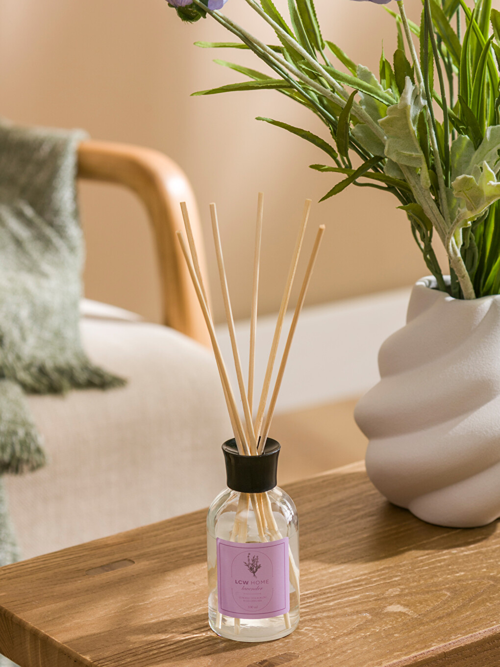 Lavender Scented Room Spray 100 Ml