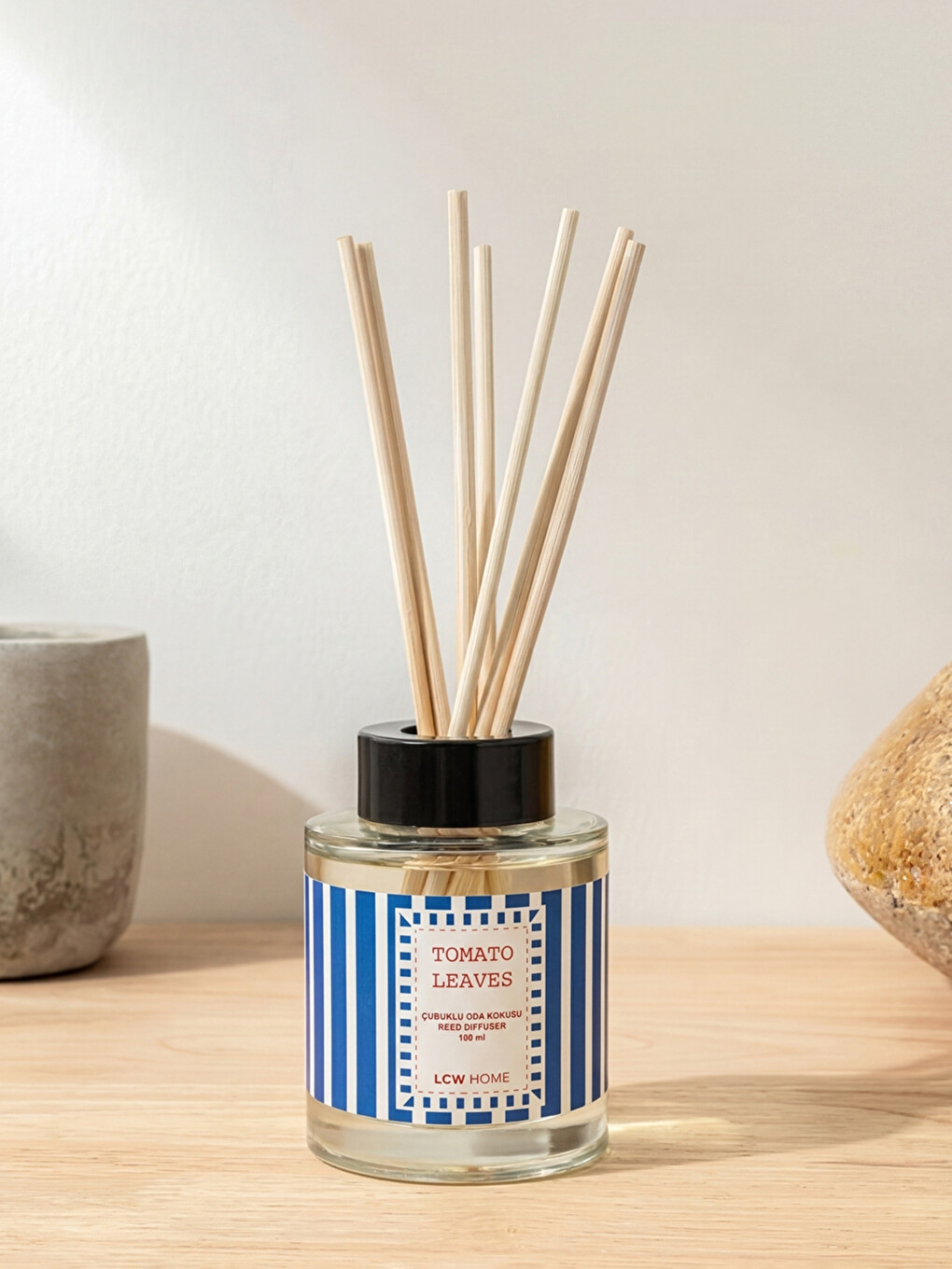 Tomato Scented Reed Room Fragrance 100 Ml