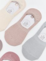 Anti-Slip Heel Women's Invisible Socks 5-Pack - Image 3