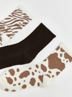 Leopard Print Women's Ankle Socks - Set of 3 - Image 2
