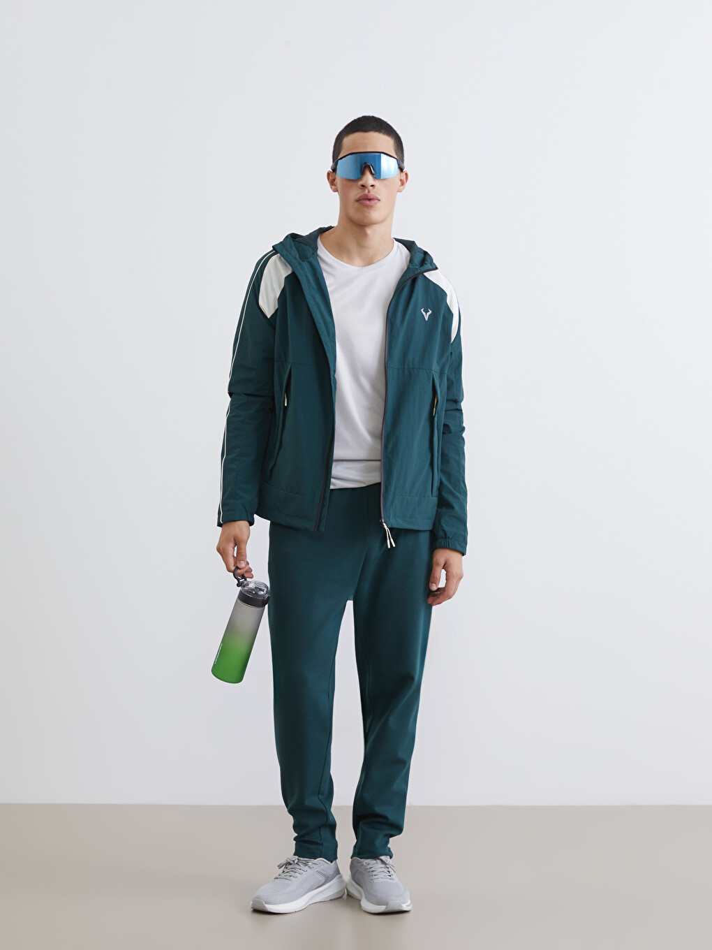 l_20261-s65931z8-zbk-97-72-0-184_a.jpg Men's Regular Fit Sweatpants - Image 1