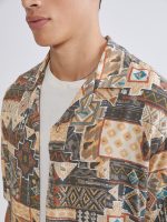 Men's Regular Fit Resort Collar Shirt - Image 3