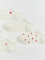 Heart Patterned Women's Sneaker Socks 5-Pack - Image 2