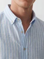 Men's Striped Shirt in a Regular Fit. - Image 3