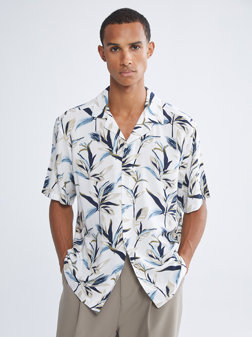 Regular Fit Resort Collar Patterned Viscose Men's Shirt