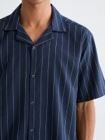 Regular Fit Resort Collar Striped Men's Shirt - Image 3