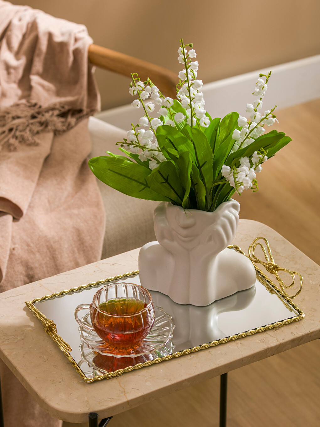 Mirrored Glass Tray, 32 cm
