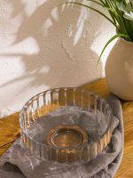 Wooden Footed Glass Serving Stand 20 cm - Image 2