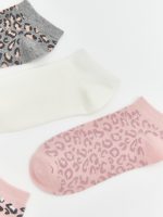 Leopard Print Women's Trainer Socks 5-Pack - Image 2