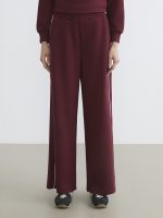 Soft Touch Women's Sweatpants with Elastic Waistband - Image 2