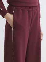 Soft Touch Women's Sweatpants with Elastic Waistband - Image 3
