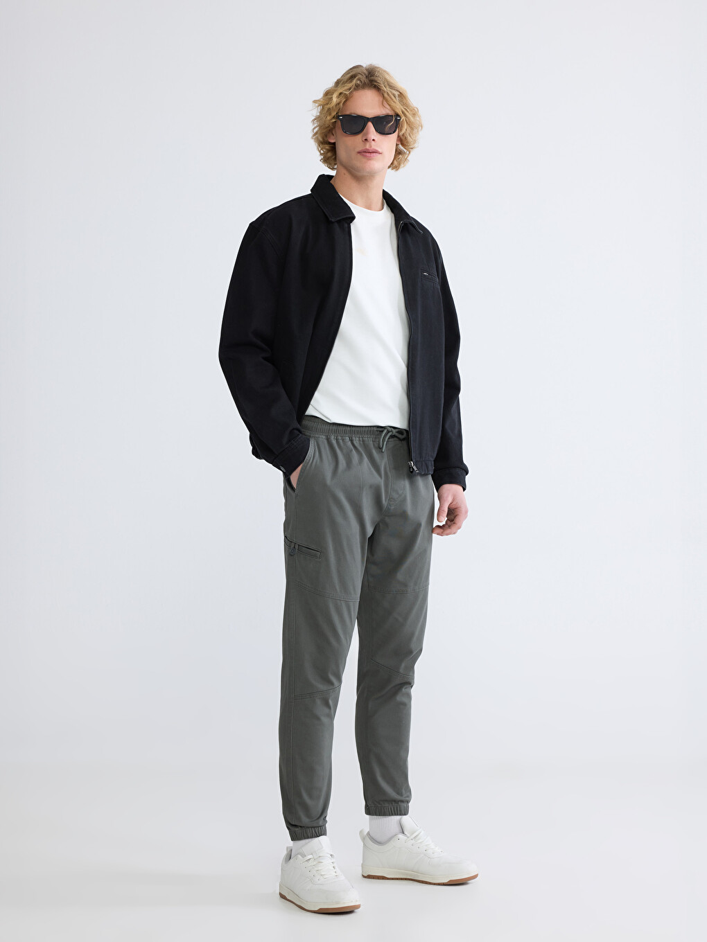 Standard Fit Gabardine Men's Trousers