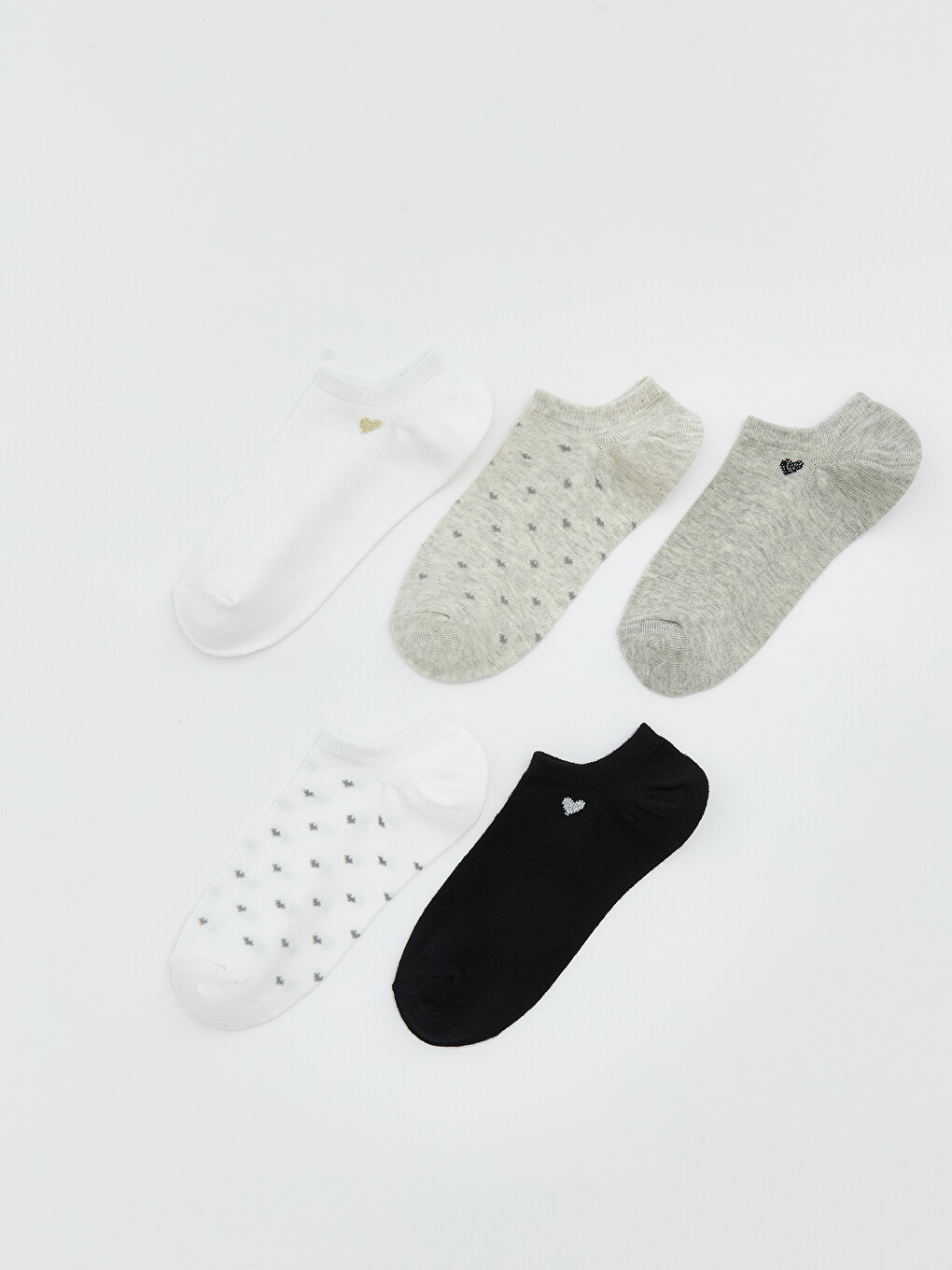 l_20261-s69226z8-fdu_a.jpg Heart Patterned Women's Sneaker Socks 5 Pack - Image 1