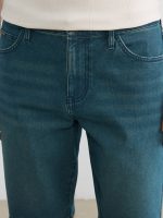Slim Fit Men's Denim Shorts - Image 3