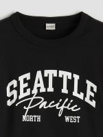 Crew Neck Printed Boys' T-Shirt - Image 4