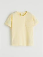 Crew Neck Heart Detailed Girls' T-Shirt - Image 2
