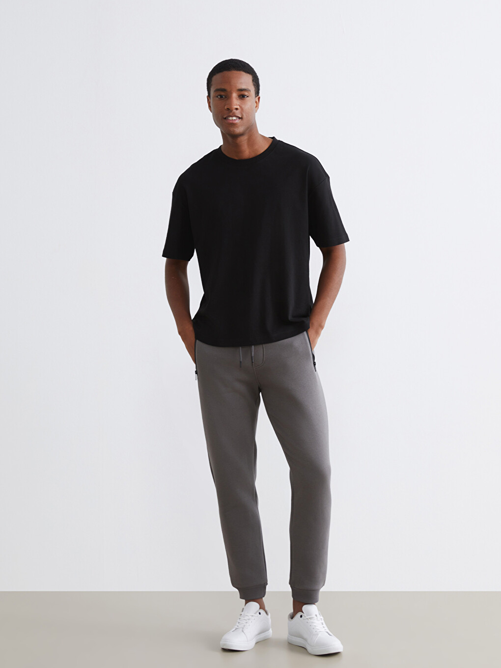 Men's Jogger Sweatpants with Zippered Pockets in a Regular Fit