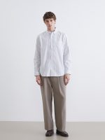 Men's Striped Oxford Shirt in a Regular Fit - Image 3