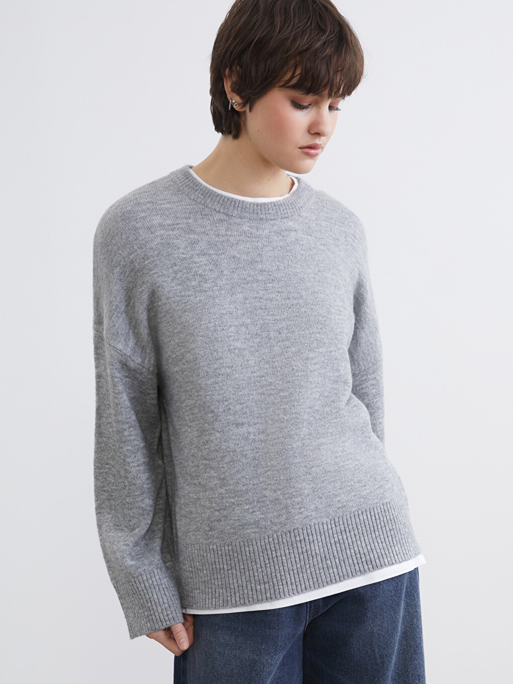 Women's Crew Neck Knit Sweater