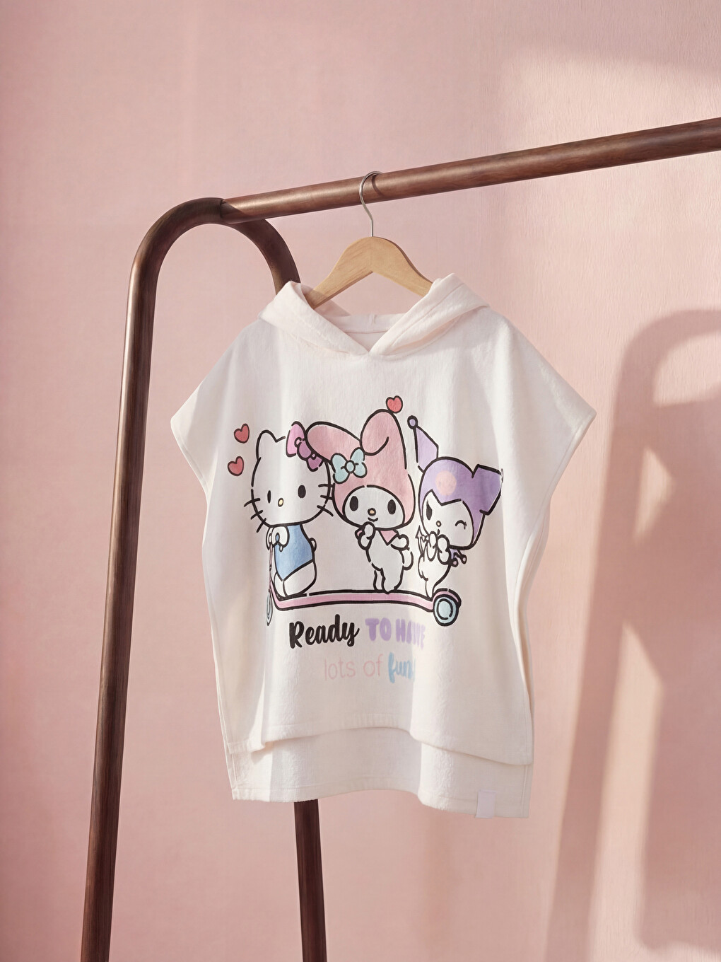 Hello Kitty Printed Baby Girls' Poncho Towel