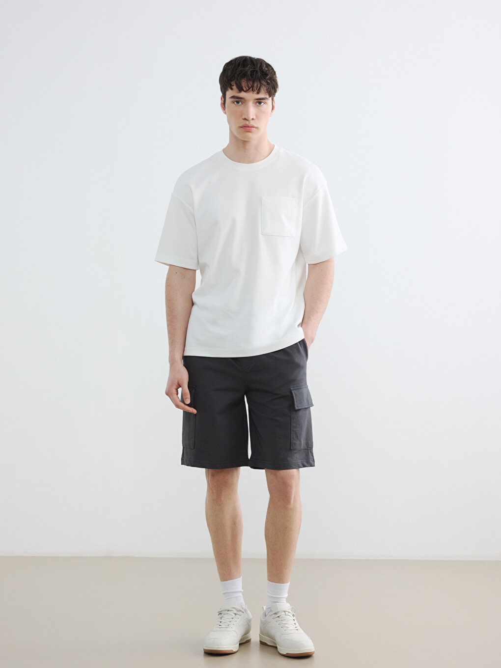 Standard Fit Men's Cargo Shorts