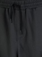 Standard Fit Men's Cargo Shorts - Image 9