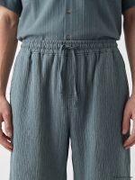Relax Fit Crinkle Men's Shorts - Image 3