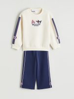 Hello Kitty Printed Girls' Sweatshirt and Sweatpants - Image 4