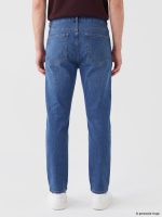 750 Slim Fit Men's Jeans - Image 4